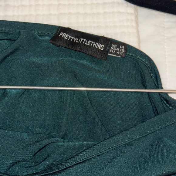 PrettyLittleThing Midi Dress - Picture 3 of 3